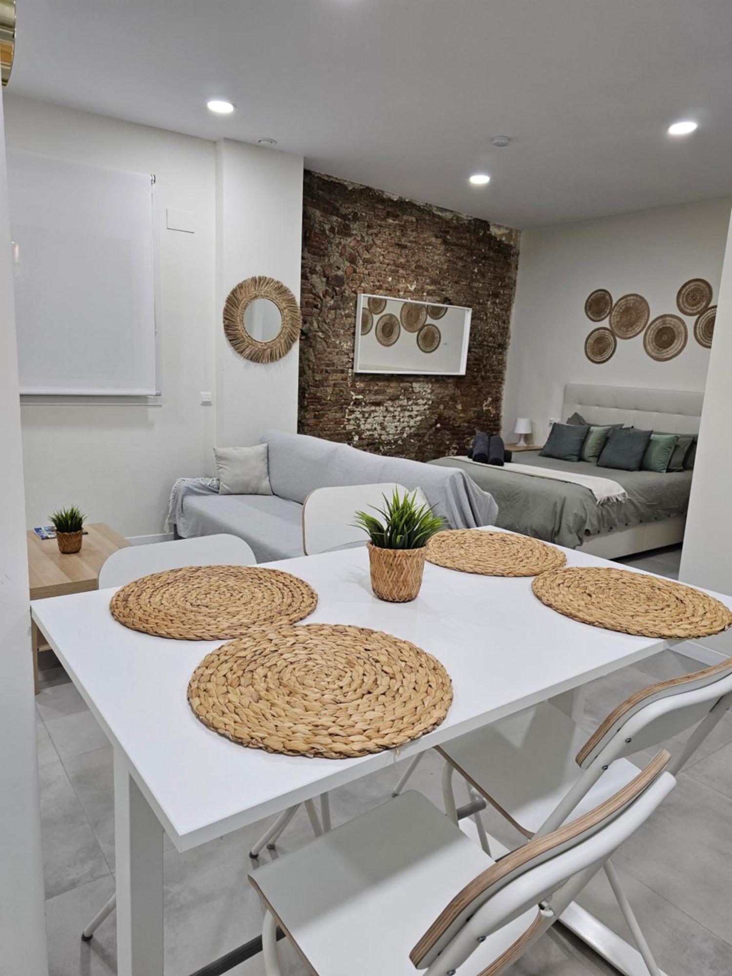Estudio Trinidad Centro Malaga 2 Ngoại thất bức ảnh